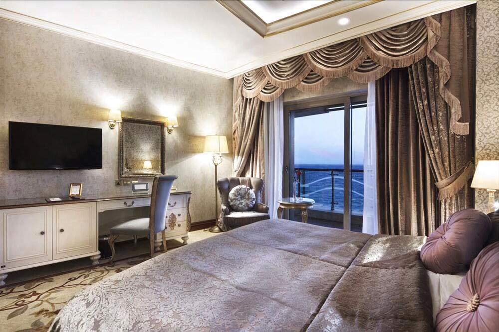 Merit Royal Hotel & Casino Karavas  Bagian luar foto