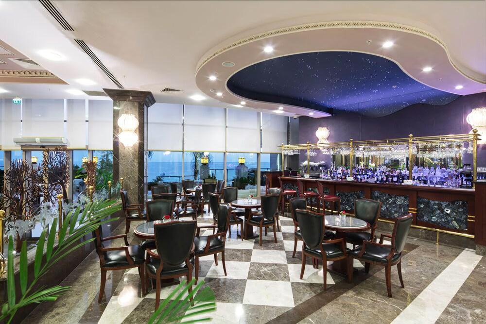 Merit Royal Hotel & Casino Karavas  Bagian luar foto