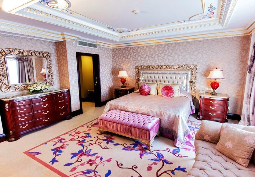 Merit Royal Hotel & Casino Karavas  Bagian luar foto